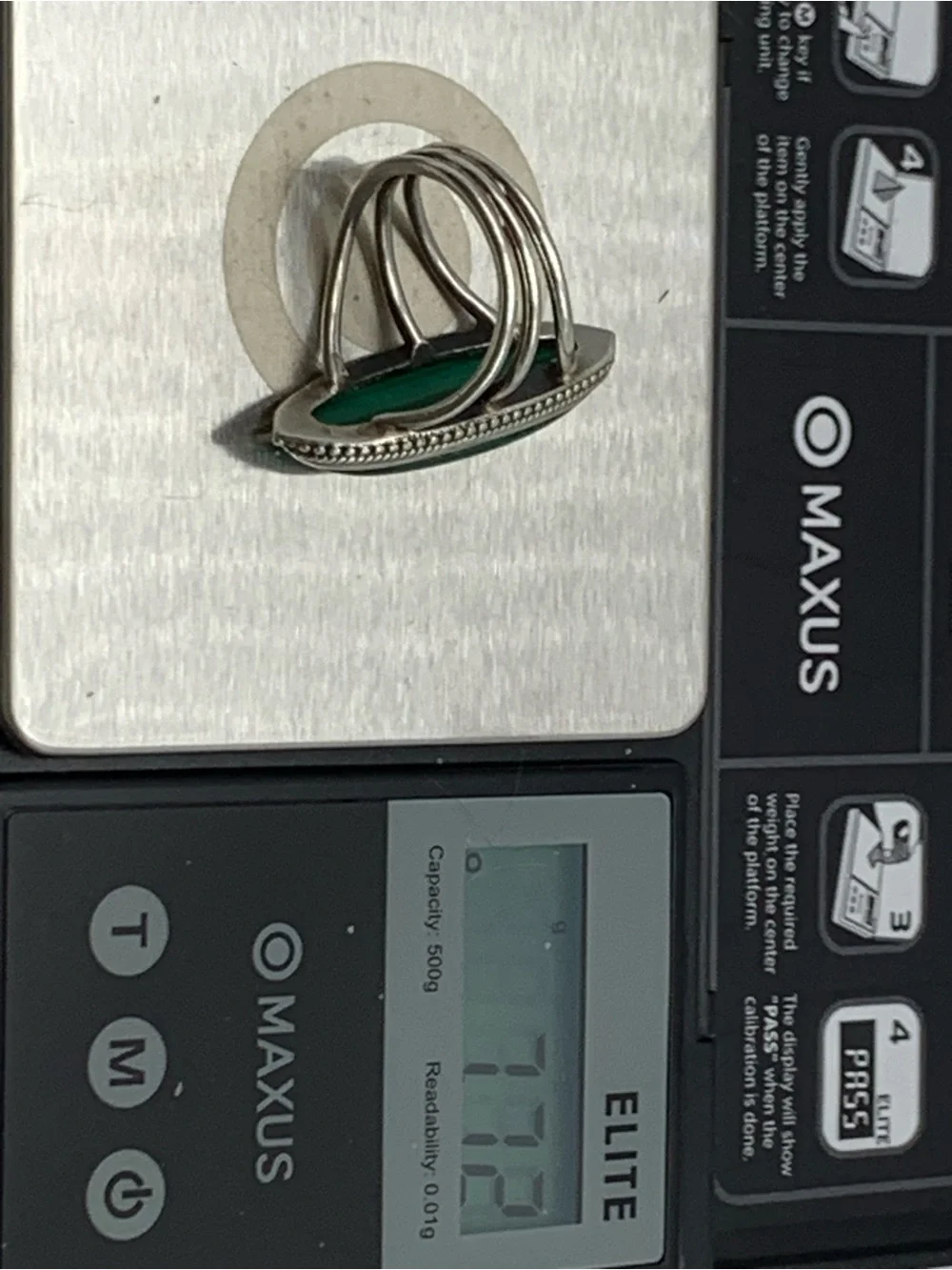 Vintage 1980s Navajo Style Sterling Silver Malachite Statement Ring Size 6
